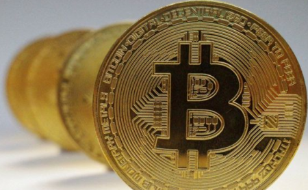 سعر البيتكوين اليوم مقابل الدولار